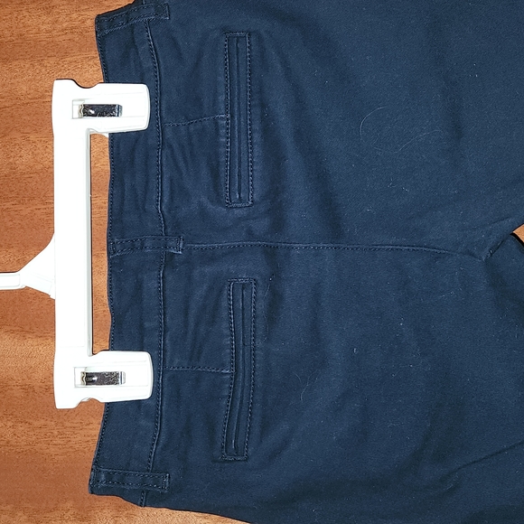 🆕️w/o tags GAP KIDS GIRL'S Navy Chino SHORTS - Picture 4 of 7